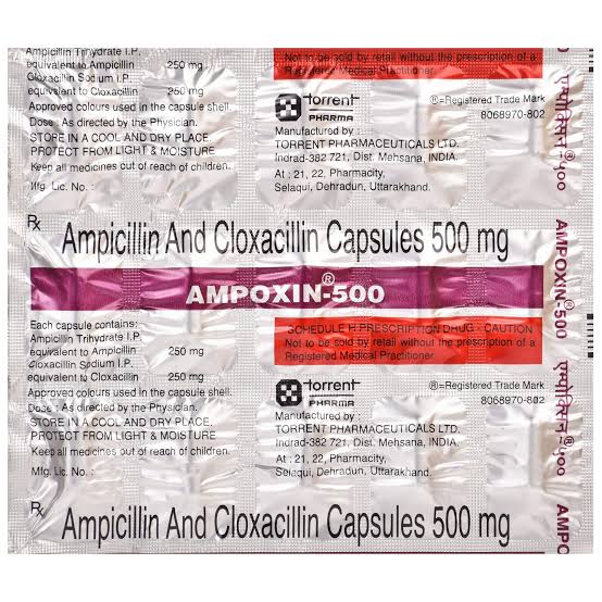 Ampoxin 500mg Capsule 15's